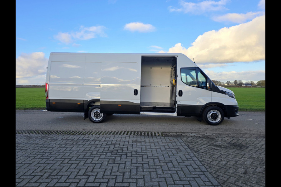 Iveco Daily 35S16V 2.3 410 H2 L3 H2 - 160 Pk - Euro 6 - ParkeerCamera - Airco - Cruise Control
