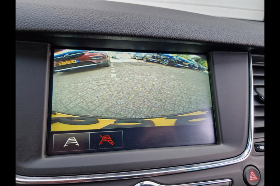 Opel Astra 1.0 Turbo 120 Jaar Edition | Clima | Android Auto / Apple Carplay | Camera | PDC | Navi |