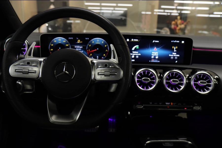 Mercedes-Benz CLA-Klasse 220 AMG /PANODAK/SFEERV/CAM/STOELV/LANE/VOL