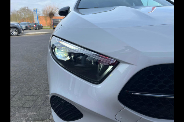 Mercedes-Benz A-Klasse 250 e Luxury Line Panorama Hybride