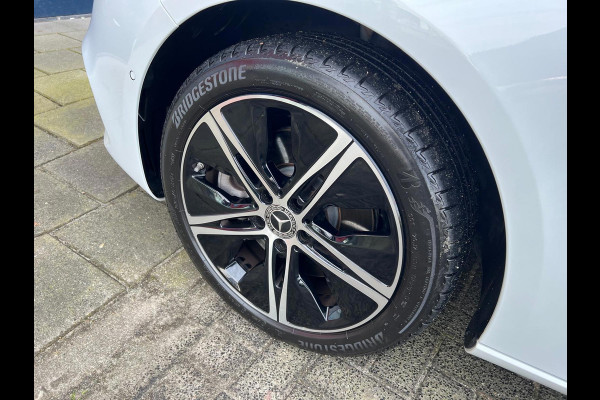 Mercedes-Benz A-Klasse 250 e Luxury Line Panorama Hybride