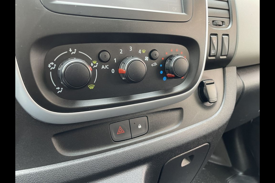 Renault Trafic 1.6 dCi E6 L2 Comfort BPM Vrij! Lease €212 p/m, Airco, Navi, Bedrijfsinrichting, PDC, Trekhaak, Volledig onderhoudshistorie aanwezig