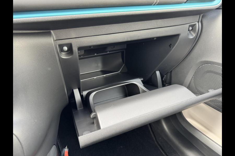 Citroën C3 1.2 PT 110 EAT6 Shine | Stoelverw. | Dodehoek | Comfort stoelen | Prijs is rijklaar