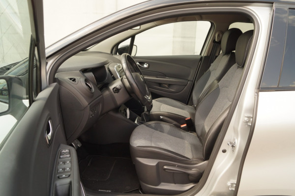 Renault Captur 0.9 TCe Intens Pack Premium -LED-ECC-NAVI-PDC-