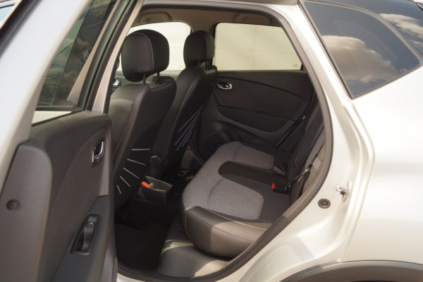 Renault Captur 0.9 TCe Intens Pack Premium -LED-ECC-NAVI-PDC-