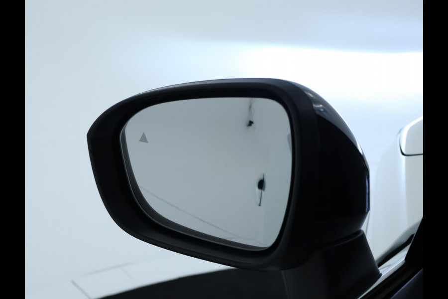 Nissan QASHQAI 1.3 MHEV N-Connecta CarPlay | 360 Camera | Adaptive Cruise |
