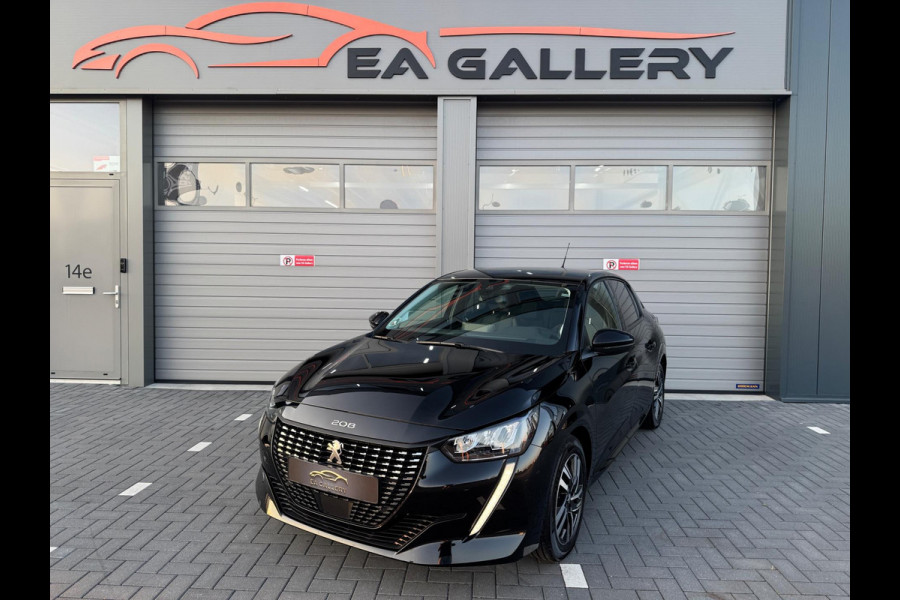 Peugeot 208 1.2 PureTech Allure 100 PK Carbon | Nav | Camera | Sensor