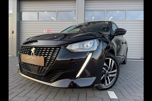 Peugeot 208 1.2 PureTech Allure 100 PK Carbon | Nav | Camera | Sensor