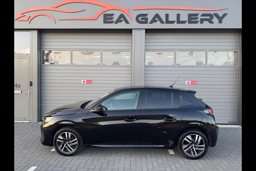 Peugeot 208 1.2 PureTech Allure 100 PK Carbon | Nav | Camera | Sensor