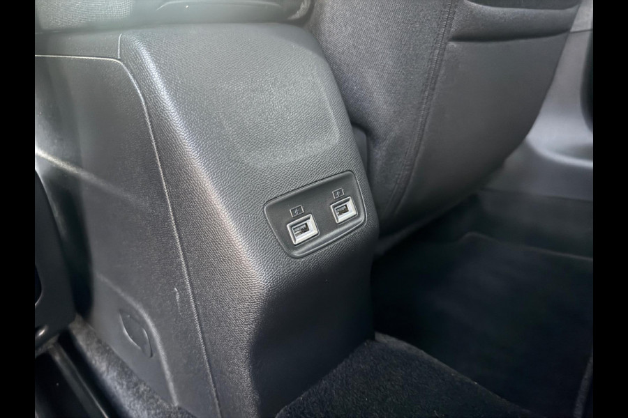 Peugeot 208 1.2 PureTech Allure 100 PK Carbon | Nav | Camera | Sensor