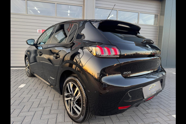 Peugeot 208 1.2 PureTech Allure 100 PK Carbon | Nav | Camera | Sensor