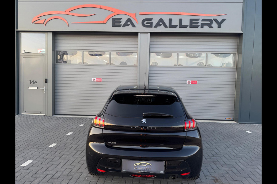 Peugeot 208 1.2 PureTech Allure 100 PK Carbon | Nav | Camera | Sensor