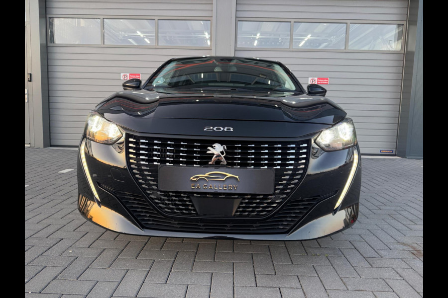 Peugeot 208 1.2 PureTech Allure 100 PK Carbon | Nav | Camera | Sensor