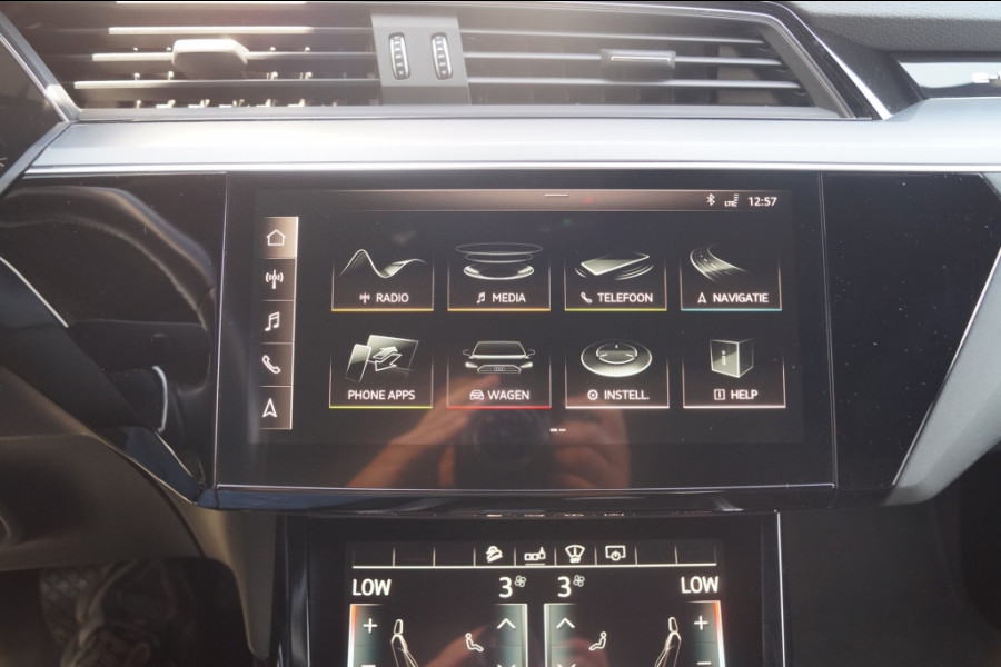 Audi e-tron 55 95kWh Quattro Advanced Edition -PANO-LEER-CAM-