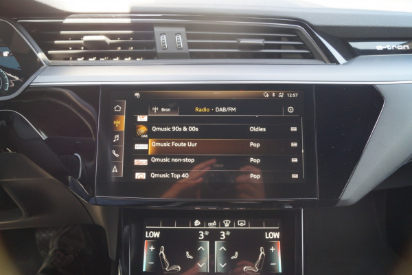Audi e-tron 55 95kWh Quattro Advanced Edition -PANO-LEER-CAM-