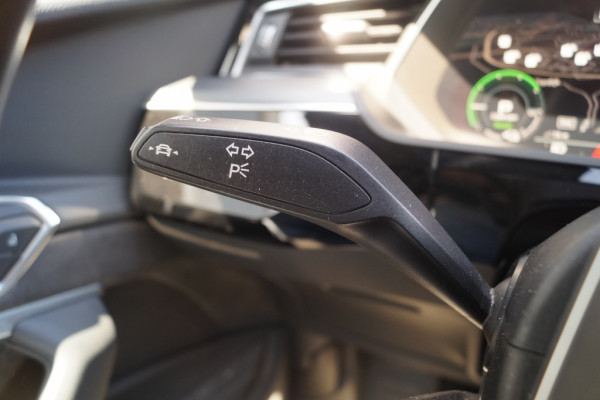 Audi e-tron 55 95kWh Quattro Advanced Edition -PANO-LEER-CAM-
