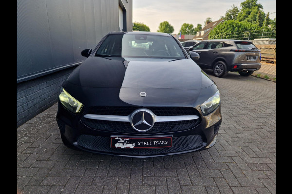 Mercedes-Benz A-Klasse 180 DCT AUT /Led /Deal ond /Garantie