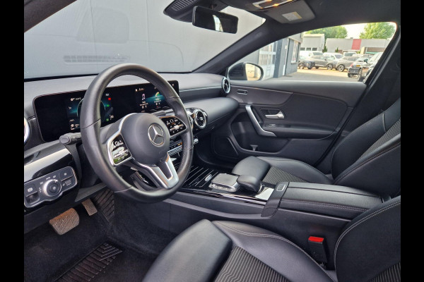 Mercedes-Benz A-Klasse 180 DCT AUT /Led /Deal ond /Garantie
