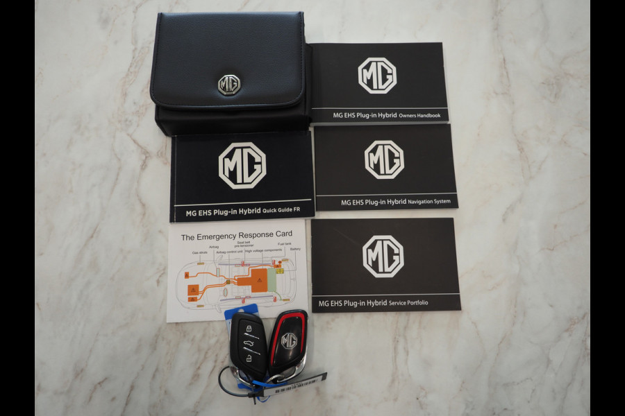 MG EHS 1.5 TGDI Luxury | Panoramadak | Adaptive Cruise | Sportstoelen | 360 | Keyless | Carplay