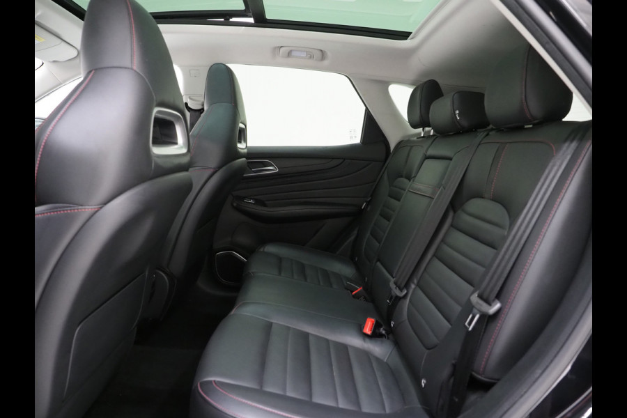 MG EHS 1.5 TGDI Luxury | Panoramadak | Adaptive Cruise | Sportstoelen | 360 | Keyless | Carplay