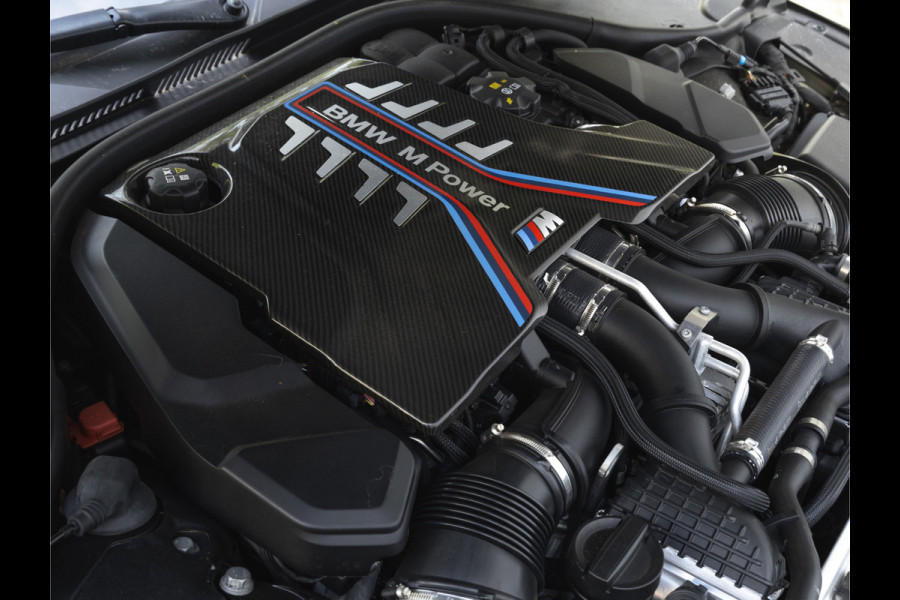 BMW 8 Serie Gran Coupé M8 Competition - Individual "Messing Metallic" - Carbon Brakes - Bowers & Wilkins