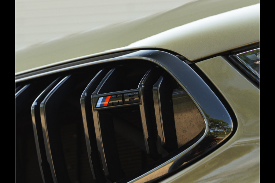 BMW 8 Serie Gran Coupé M8 Competition - Individual "Messing Metallic" - Carbon Brakes - Bowers & Wilkins
