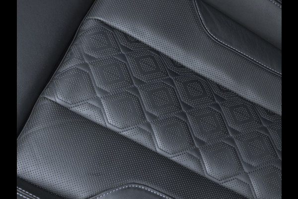 BMW 8 Serie Gran Coupé M8 Competition - Individual "Messing Metallic" - Carbon Brakes - Bowers & Wilkins