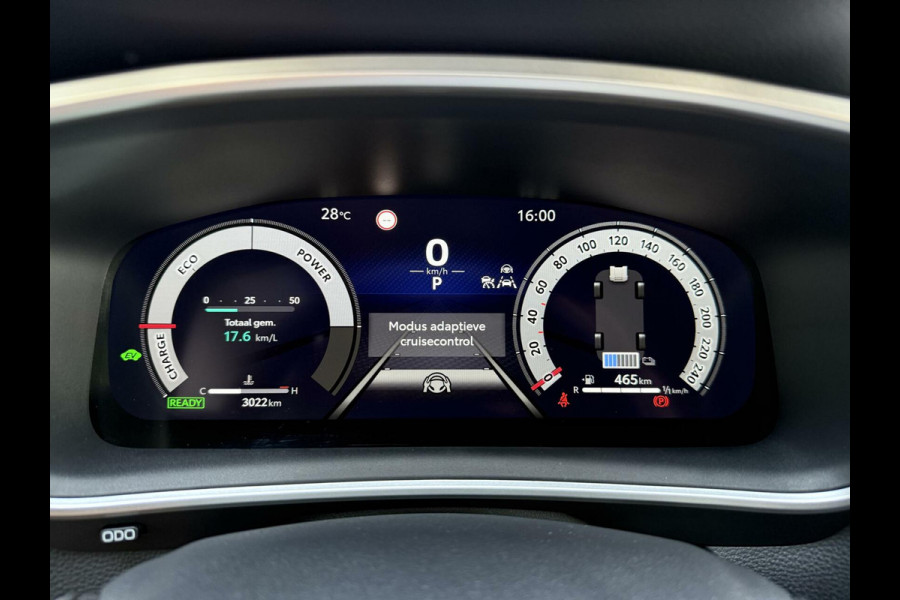 Toyota Corolla Cross Hybrid 140 Dynamic ook in kleur zwart en blauw
