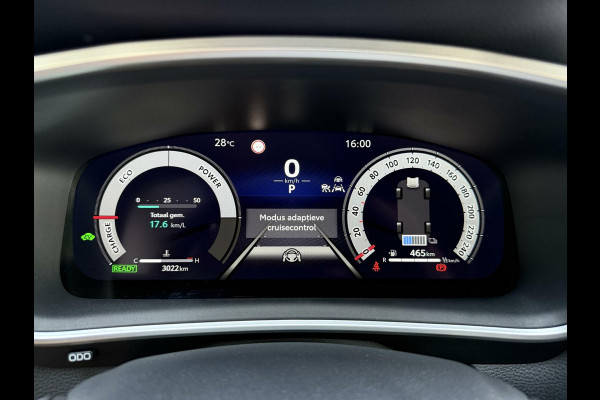 Toyota Corolla Cross Hybrid 140 Dynamic ook in kleur zwart en blauw