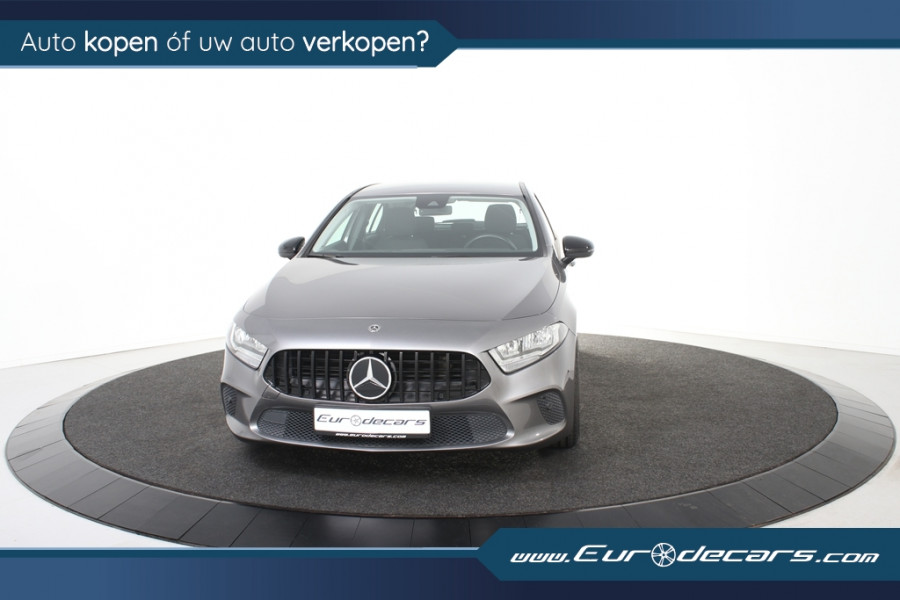 Mercedes-Benz A-Klasse 180 *1ste Eigenaar*AMG*Night*Navigatie*