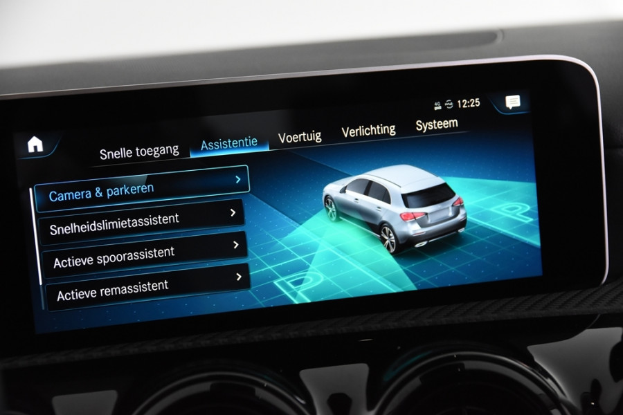 Mercedes-Benz A-Klasse 180 *1ste Eigenaar*AMG*Night*Navigatie*