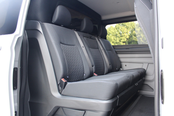 Ford Transit Custom 320 2.0 TDCI L2H1 Limited DC 170pk - 1+1 Stoel - ACC - Navi - 360 Camera - Omvormer - 2x Schuif - Rijklaar
