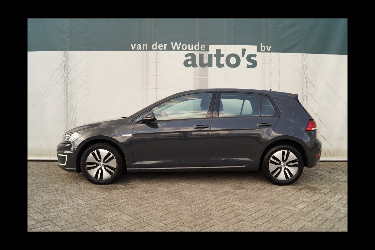 Volkswagen e-Golf 136pk Automaat -NAVI-ACC-LED-ECC-PDC- Volkswagen e-Golf 136pk Automaat -NAVI-ACC-LED-ECC-PDC-