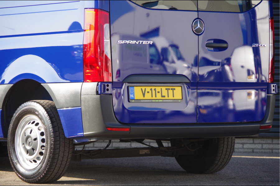 Mercedes-Benz Sprinter 211 2.2 CDI L1H1 AUT. MBUX, CAMERA, STANDKACHEL, CLIMA, CRUISE, APPLE CARPLAY