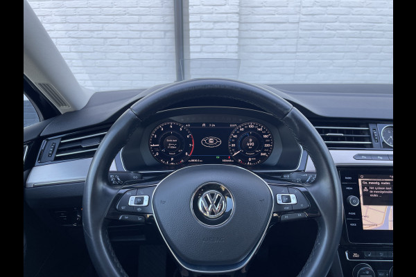 Volkswagen Passat Variant 1.5 TSI Highline Business R | Navi | ACC | HUD | LED | Keyless | Virtual Cockpit | 18 inch