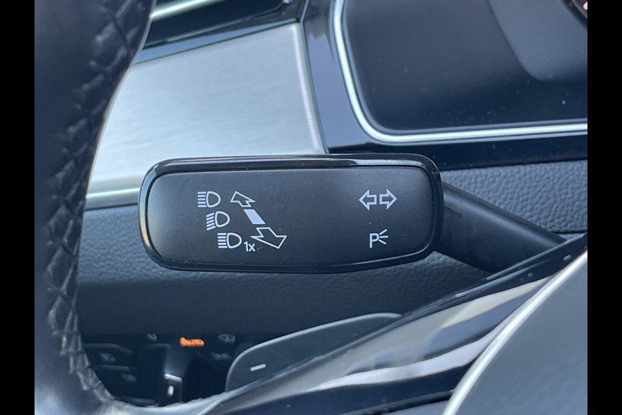Volkswagen Passat Variant 1.5 TSI Highline Business R | Navi | ACC | HUD | LED | Keyless | Virtual Cockpit | 18 inch