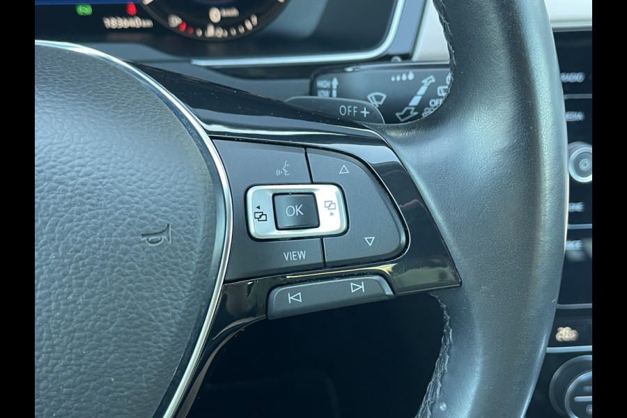 Volkswagen Passat Variant 1.5 TSI Highline Business R | Navi | ACC | HUD | LED | Keyless | Virtual Cockpit | 18 inch