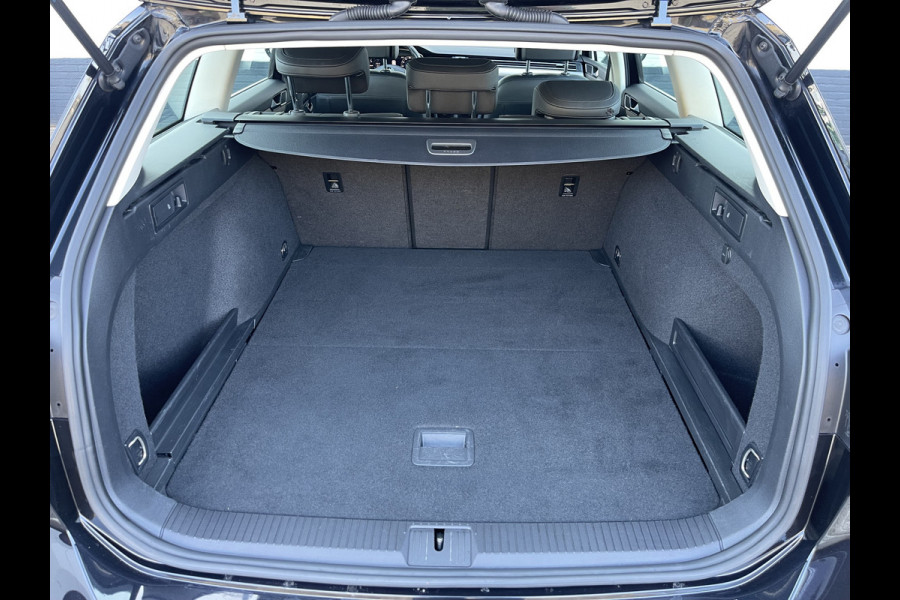 Volkswagen Passat Variant 1.5 TSI Highline Business R | Navi | ACC | HUD | LED | Keyless | Virtual Cockpit | 18 inch