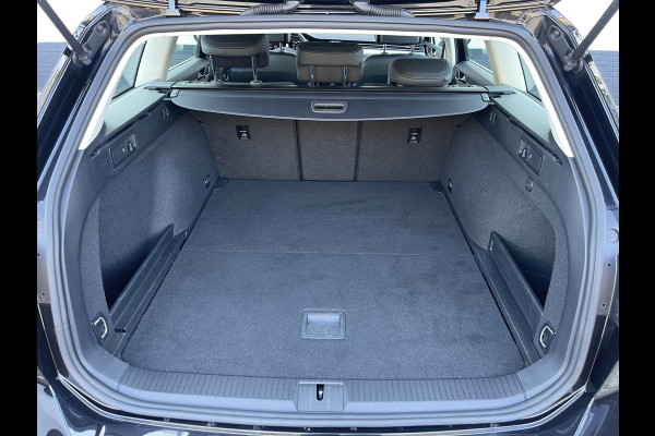 Volkswagen Passat Variant 1.5 TSI Highline Business R | Navi | ACC | HUD | LED | Keyless | Virtual Cockpit | 18 inch