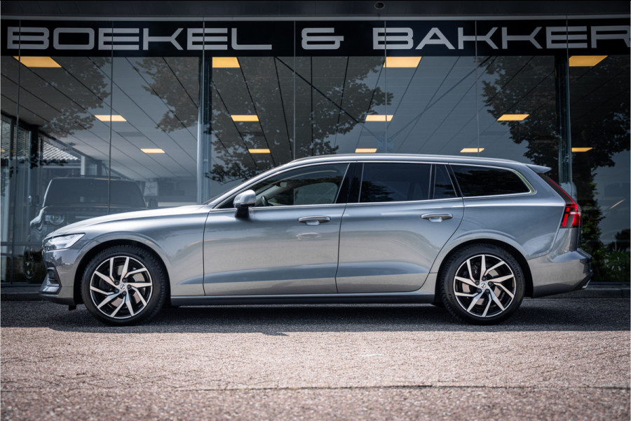 Volvo V60 2.0 T5 Momentum Geartr. (250pk) ** Intellisafe Surround ** Trekhaak ** Leer
