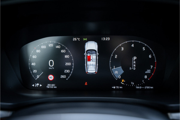 Volvo V60 2.0 T5 Momentum Geartr. (250pk) ** Intellisafe Surround ** Trekhaak ** Leer