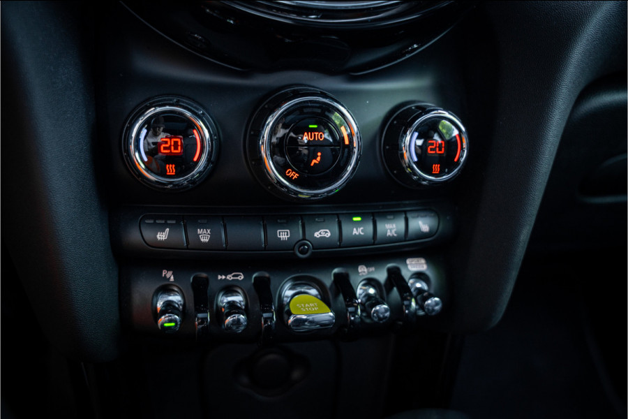 MINI Mini Electric MINI Yours 33 kWh ** Panodak ** Leder ** Adapt. Cruise ** Stuurverwarming