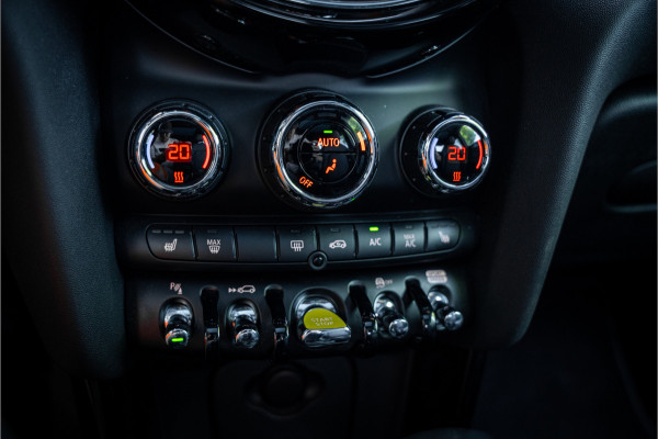 MINI Mini Electric MINI Yours 33 kWh ** Panodak ** Leder ** Adapt. Cruise ** Stuurverwarming