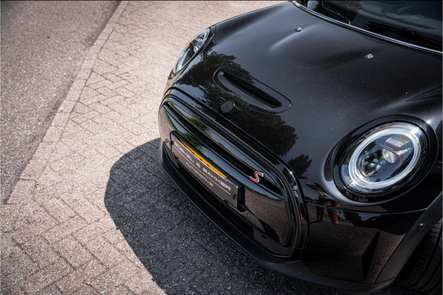 MINI Mini Electric MINI Yours 33 kWh ** Panodak ** Leder ** Adapt. Cruise ** Stuurverwarming