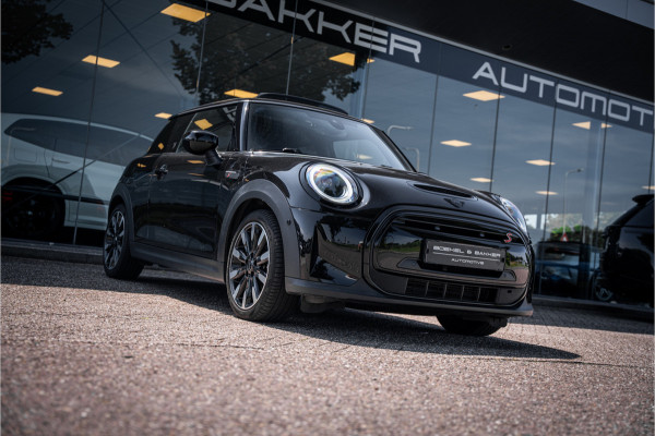 MINI Mini Electric MINI Yours 33 kWh ** Panodak ** Leder ** Adapt. Cruise ** Stuurverwarming