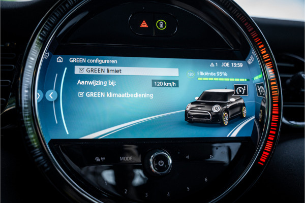MINI Mini Electric MINI Yours 33 kWh ** Panodak ** Leder ** Adapt. Cruise ** Stuurverwarming
