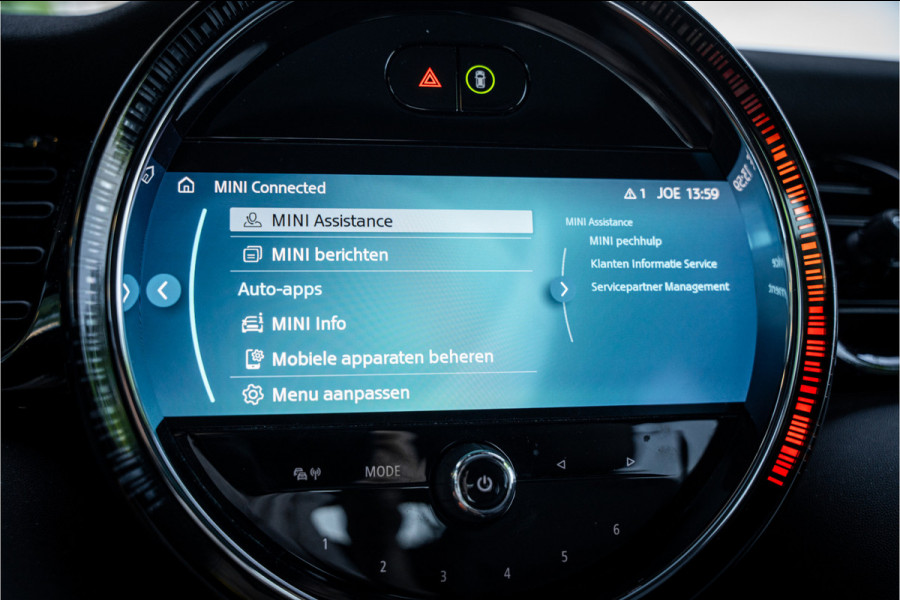 MINI Mini Electric MINI Yours 33 kWh ** Panodak ** Leder ** Adapt. Cruise ** Stuurverwarming