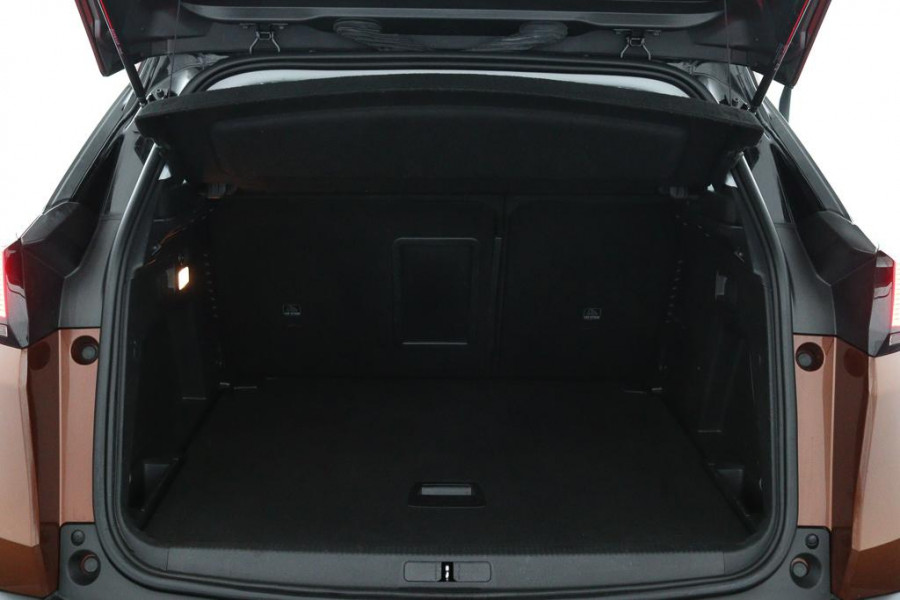 Peugeot 3008 1.2 PureTech Executive*ECC*HAAK*NAVI*CAM*CARPLAY*