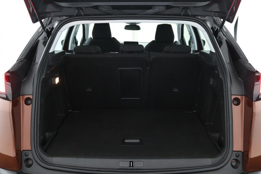 Peugeot 3008 1.2 PureTech Executive*ECC*HAAK*NAVI*CAM*CARPLAY*