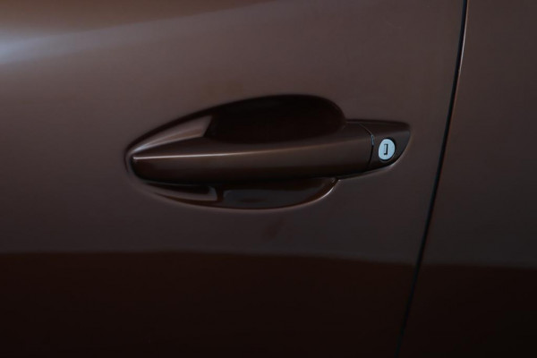 Peugeot 3008 1.2 PureTech Executive*ECC*HAAK*NAVI*CAM*CARPLAY*